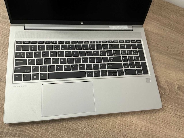 Laptop - hp - hp probook 450 g8 notebook pc - afbeelding 2 van  6