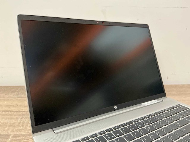 Laptop - hp - hp probook 450 g8 notebook pc - afbeelding 3 van  6