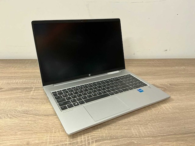 Laptop - hp - hp probook 450 g8 notebook pc - afbeelding 1 van  4