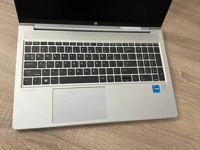 Laptop - hp - hp probook 450 g8 notebook pc - afbeelding 2 van  7