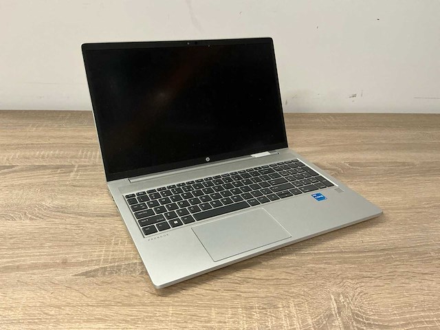 Laptop - hp - hp probook 450 g8 notebook pc - afbeelding 1 van  3