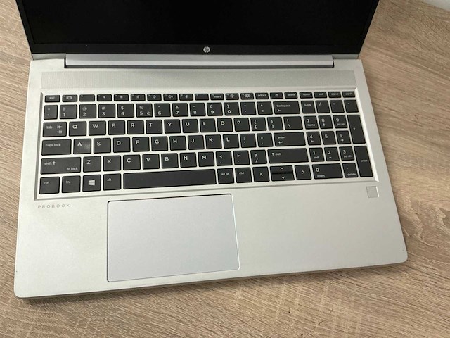 Laptop - hp - hp probook 450 g8 notebook pc - afbeelding 2 van  6