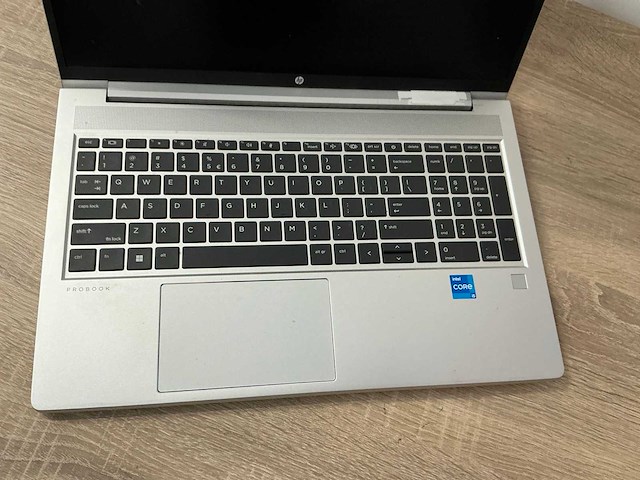 Laptop - hp - hp probook 450 g8 notebook pc - afbeelding 2 van  7