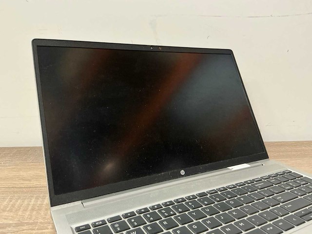 Laptop - hp - hp probook 450 g8 notebook pc - afbeelding 3 van  4