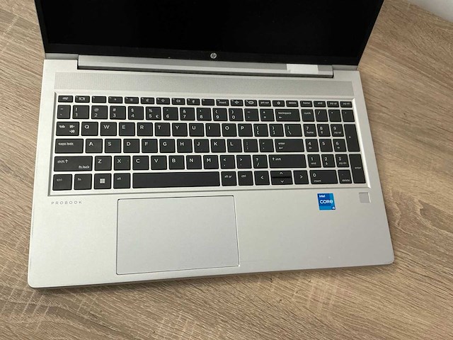 Laptop - hp - hp probook 450 g8 notebook pc - afbeelding 2 van  7