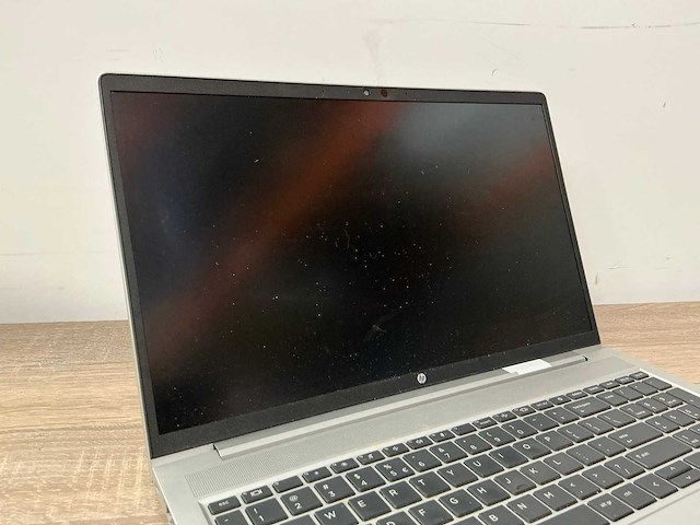 Laptop - hp - hp probook 450 g8 notebook pc - afbeelding 3 van  5