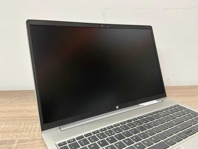 Laptop - hp - hp probook 450 g8 notebook pc - afbeelding 2 van  5
