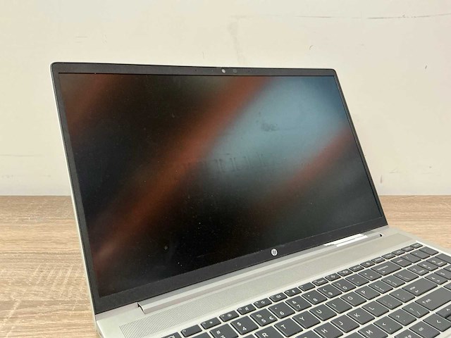 Laptop - hp - hp probook 450 g8 notebook pc - afbeelding 3 van  5