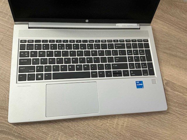 Laptop - hp - hp probook 450 g8 notebook pc - afbeelding 2 van  7