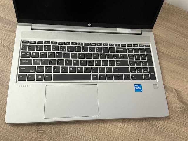 Laptop - hp - hp probook 450 g8 notebook pc - afbeelding 2 van  7