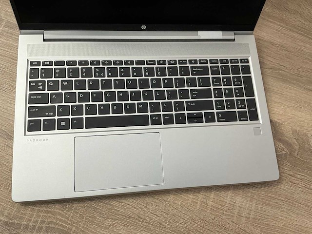 Laptop - hp - hp probook 450 g8 notebook pc - afbeelding 2 van  6