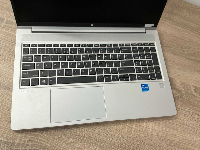 Laptop - hp - hp probook 450 g8 notebook pc - afbeelding 2 van  5