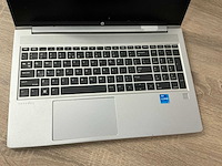 Laptop - hp - hp probook 450 g8 notebook pc - afbeelding 2 van  4