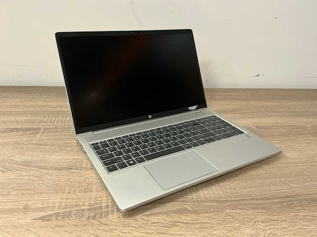 Laptop - hp - hp probook 450 g8 notebook pc - afbeelding 1 van  4