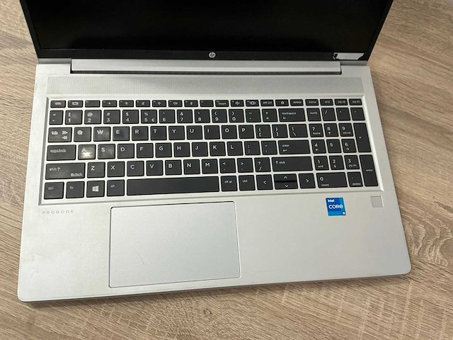 Laptop - hp - hp probook 450 g8 notebook pc - afbeelding 2 van  5