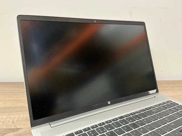 Laptop - hp - hp probook 450 g8 notebook pc - afbeelding 3 van  5