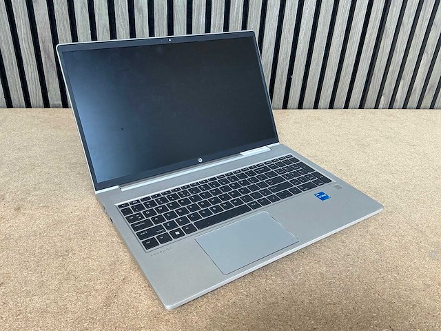 Laptop - hp - probook 450 15.6 inch g10 notebook pc - afbeelding 1 van  7