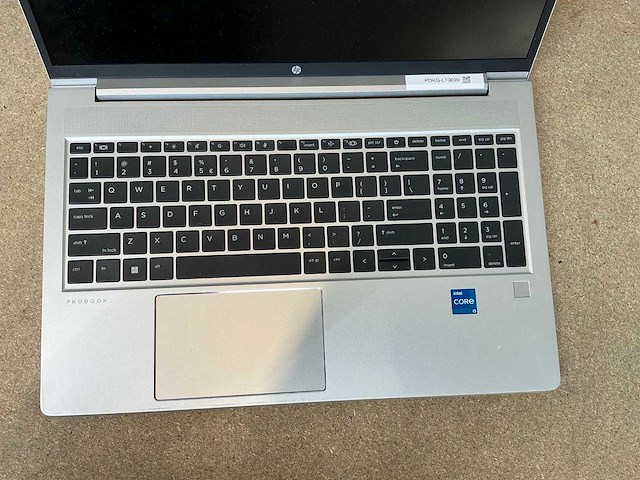 Laptop - hp - probook 450 15.6 inch g10 notebook pc - afbeelding 2 van  7
