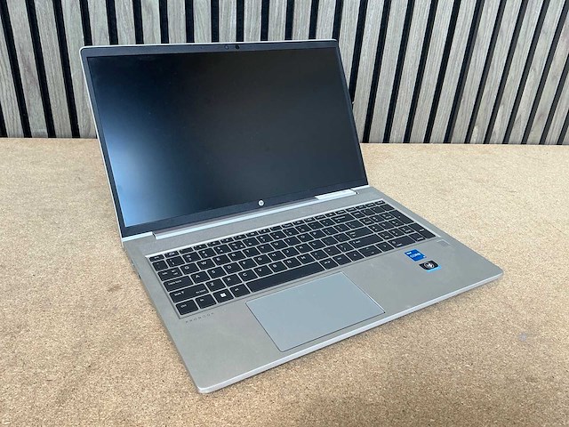 Laptop - hp - probook 450 15.6 inch g9 notebook pc - afbeelding 1 van  7