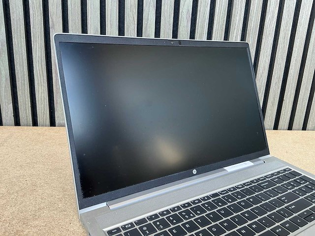 Laptop - hp - probook 450 15.6 inch g9 notebook pc - afbeelding 3 van  6