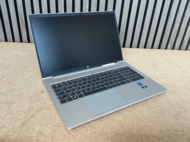 Laptop - hp - probook 450 15.6 inch g9 notebook pc - afbeelding 1 van  8