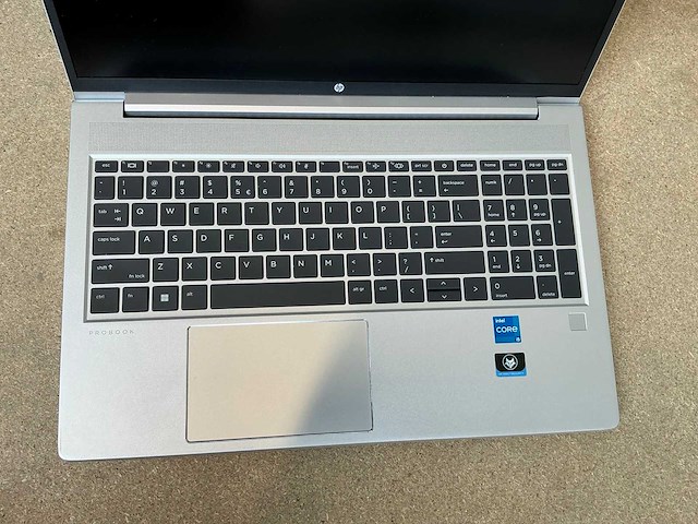 Laptop - hp - probook 450 15.6 inch g9 notebook pc - afbeelding 2 van  4