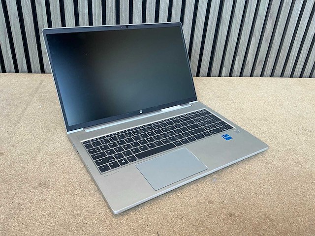 Laptop - hp - probook 450 g8 notebook pc - afbeelding 1 van  7