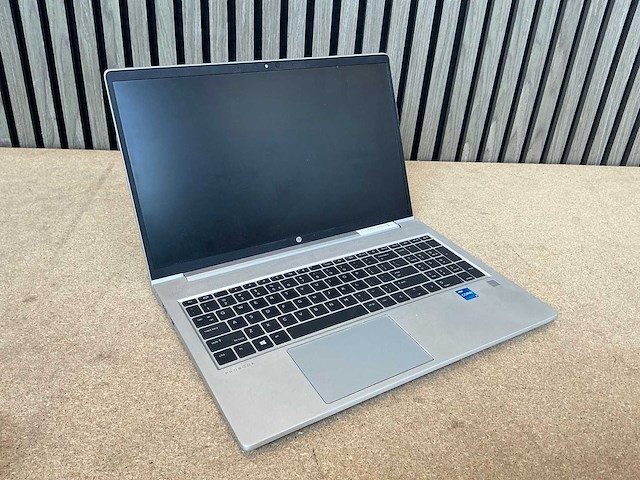 Laptop - hp - probook 450 g8 notebook pc - afbeelding 1 van  7