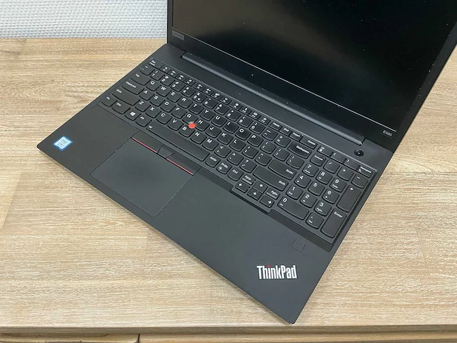 Laptop - lenovo - 20ks001qmh - afbeelding 3 van  5