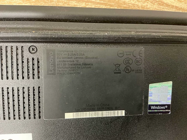 Laptop - lenovo - 20rd004jmh - afbeelding 4 van  4