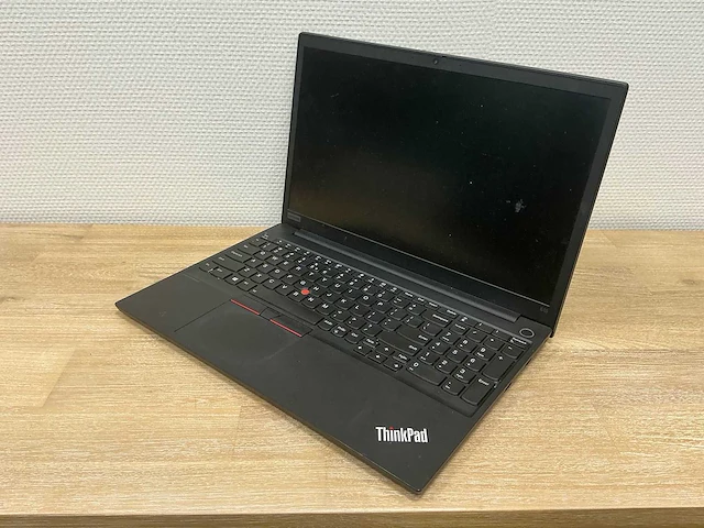 Laptop - lenovo - 20rd004jmh - afbeelding 2 van  4