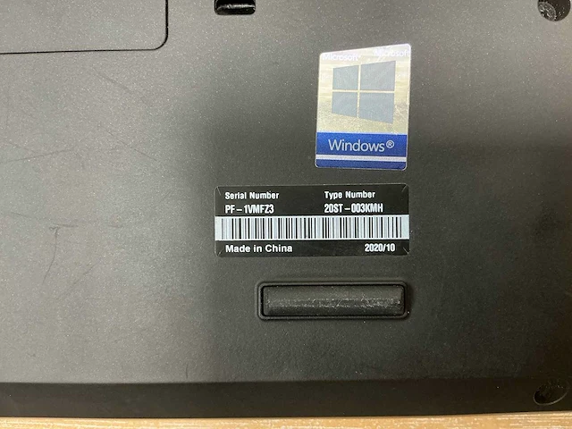 Laptop - lenovo - 20st003kmh - afbeelding 5 van  5