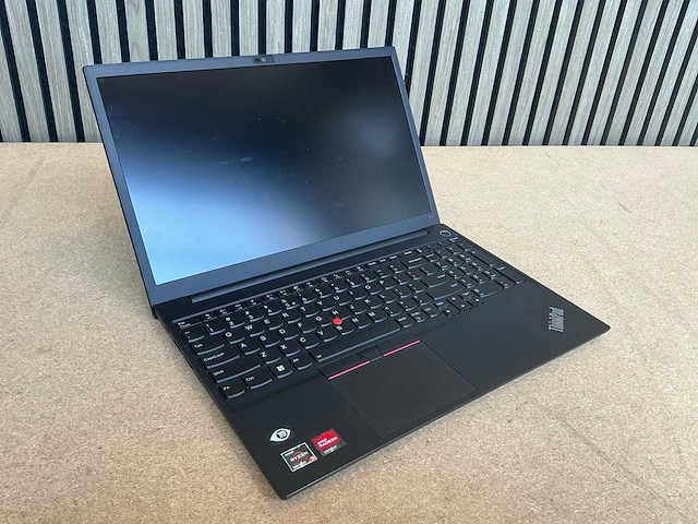 Laptop - lenovo - 21ed007emh - afbeelding 1 van  8