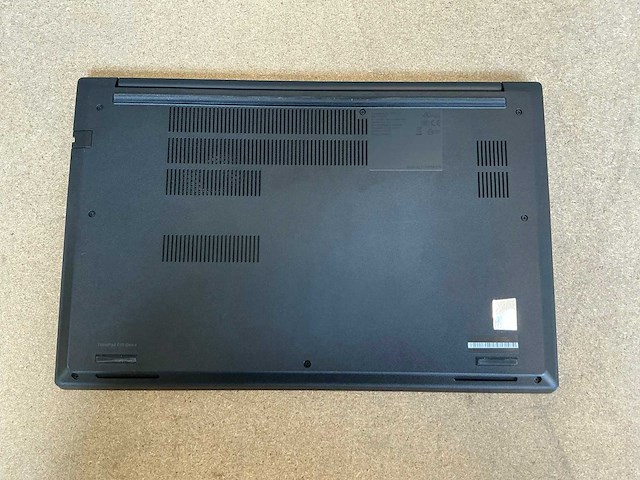 Laptop - lenovo - 21ed007emh - afbeelding 6 van  8