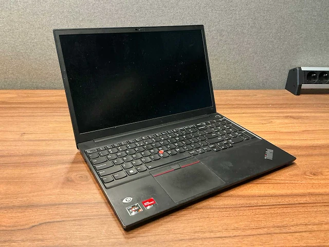 Laptop - lenovo - 21ed007emh - afbeelding 4 van  7
