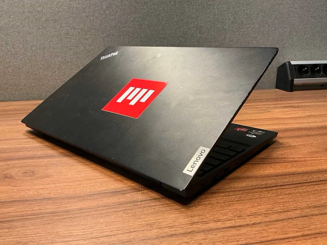 Laptop - lenovo - 21ed007emh - afbeelding 5 van  7