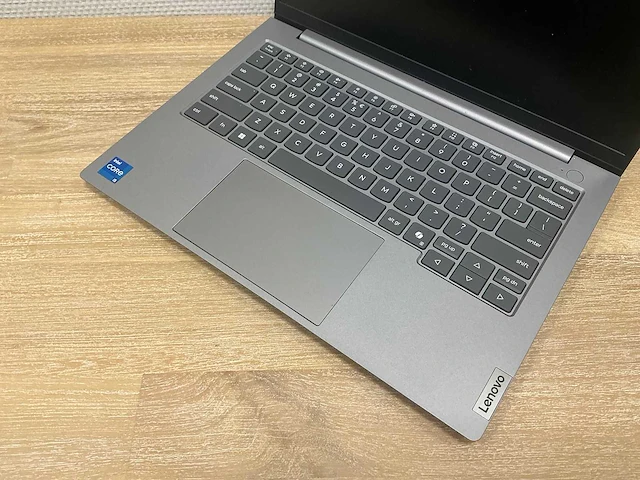 Laptop - lenovo - 21sg - afbeelding 3 van  4