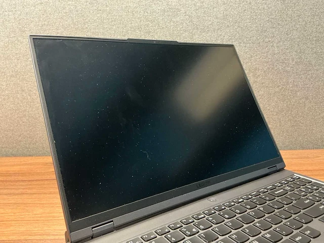Laptop - lenovo - 82jq - afbeelding 2 van  7