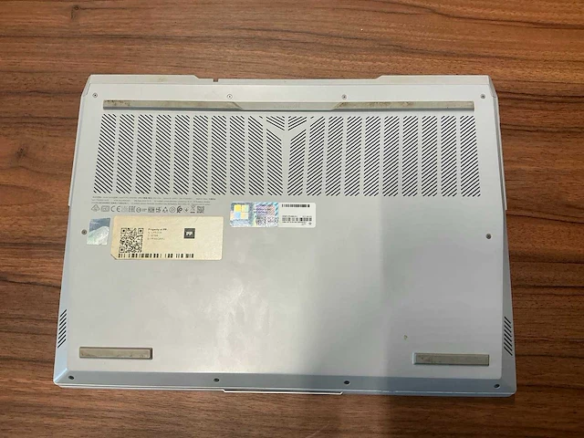 Laptop - lenovo - 82jq - afbeelding 6 van  9