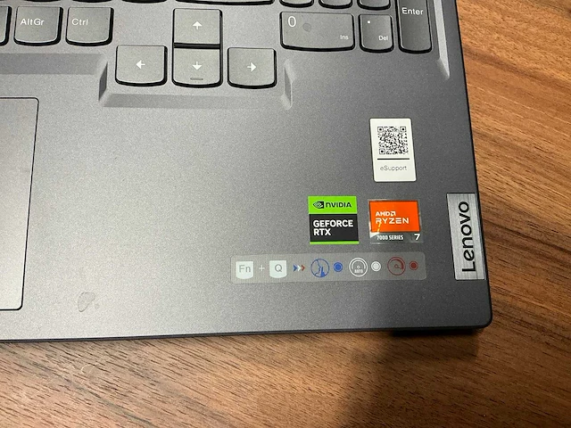 Laptop - lenovo - 82y9 - afbeelding 4 van  7