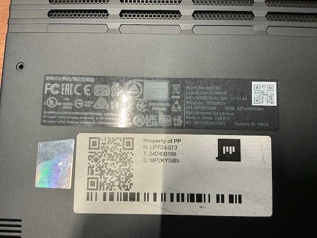Laptop - lenovo - 82ya - afbeelding 8 van  8