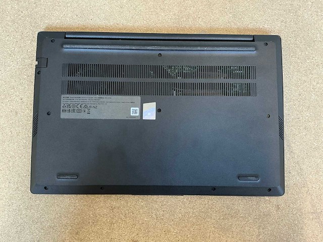 Laptop - lenovo - 82yt - afbeelding 6 van  7