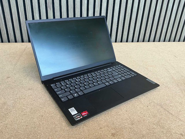 Laptop - lenovo - 82yu - afbeelding 1 van  8