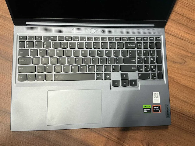 Laptop - lenovo - 83dh - afbeelding 2 van  8