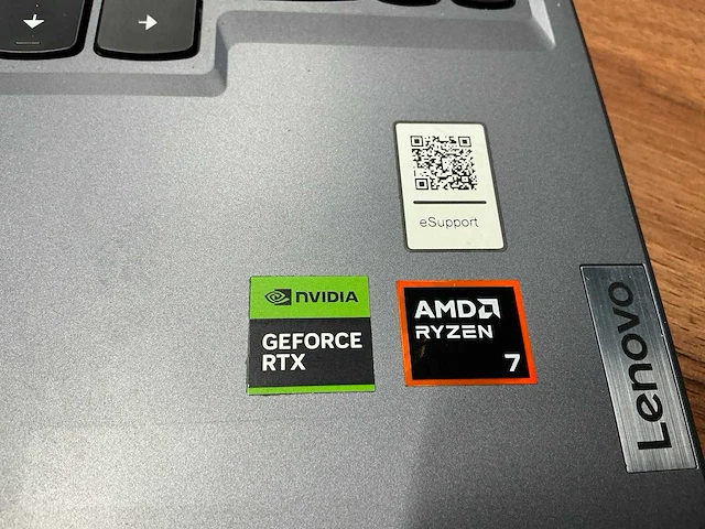 Laptop - lenovo - 83dh - afbeelding 3 van  8