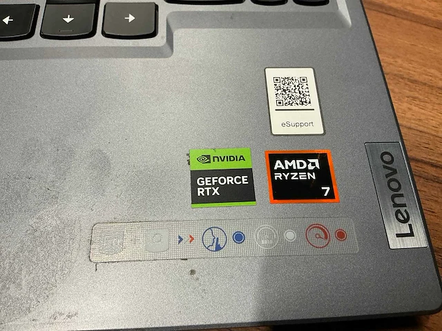 Laptop - lenovo - 83dh - afbeelding 3 van  9