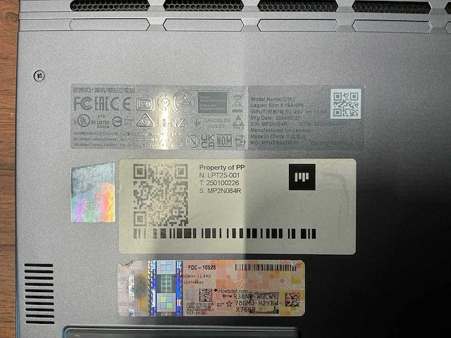 Laptop - lenovo - 83dh - afbeelding 8 van  8