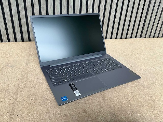 Laptop - lenovo - 83er - ideapad slim 3 - afbeelding 1 van  7