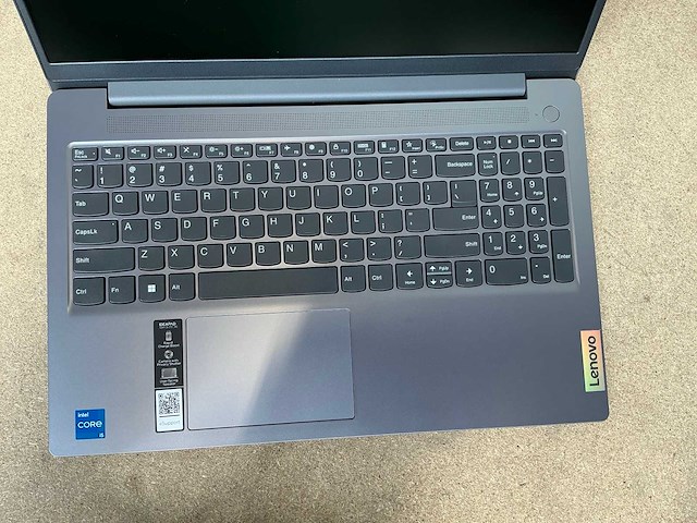 Laptop - lenovo - 83er - ideapad slim 3 - afbeelding 1 van  5