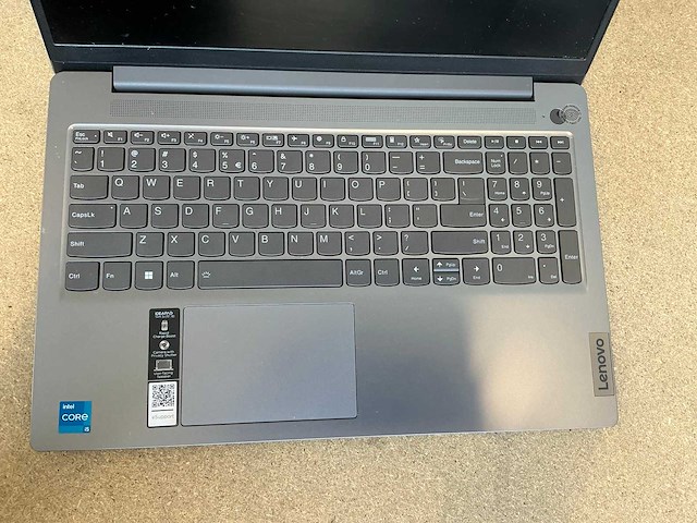Laptop - lenovo - 83er - afbeelding 2 van  6